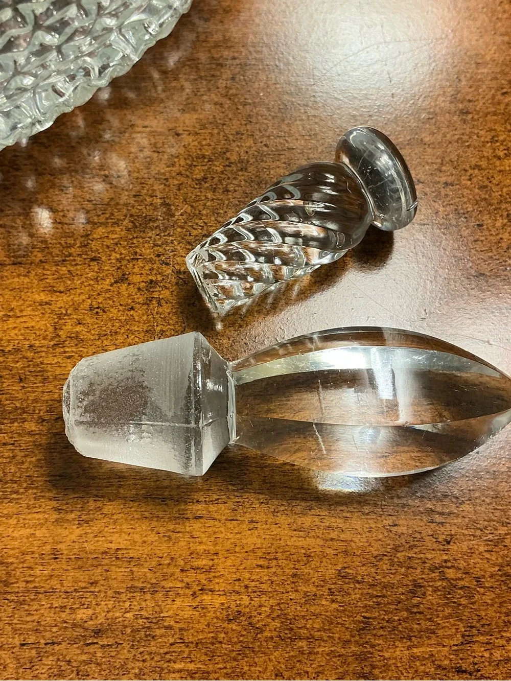 Clear Glass Cruet Set - Elegant Crystal-Style Oil and Vinegar Bottle Set